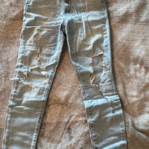 Levis Distressed light blue Women Jeans